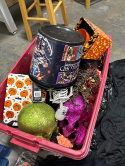 $10 tote of Halloween