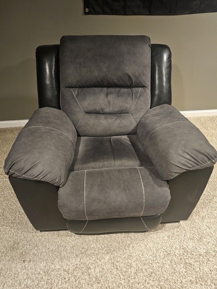 Grey/Black Microfiber Recliner (USED)
