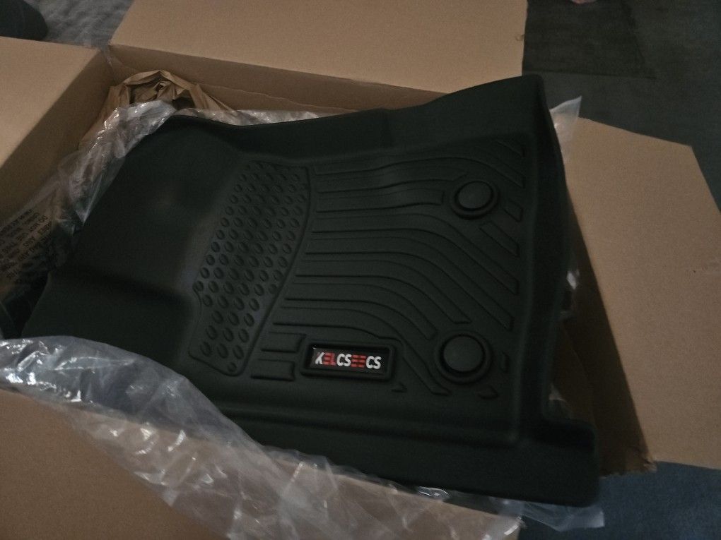 2021-25 Ford Ranger Rubber Mats