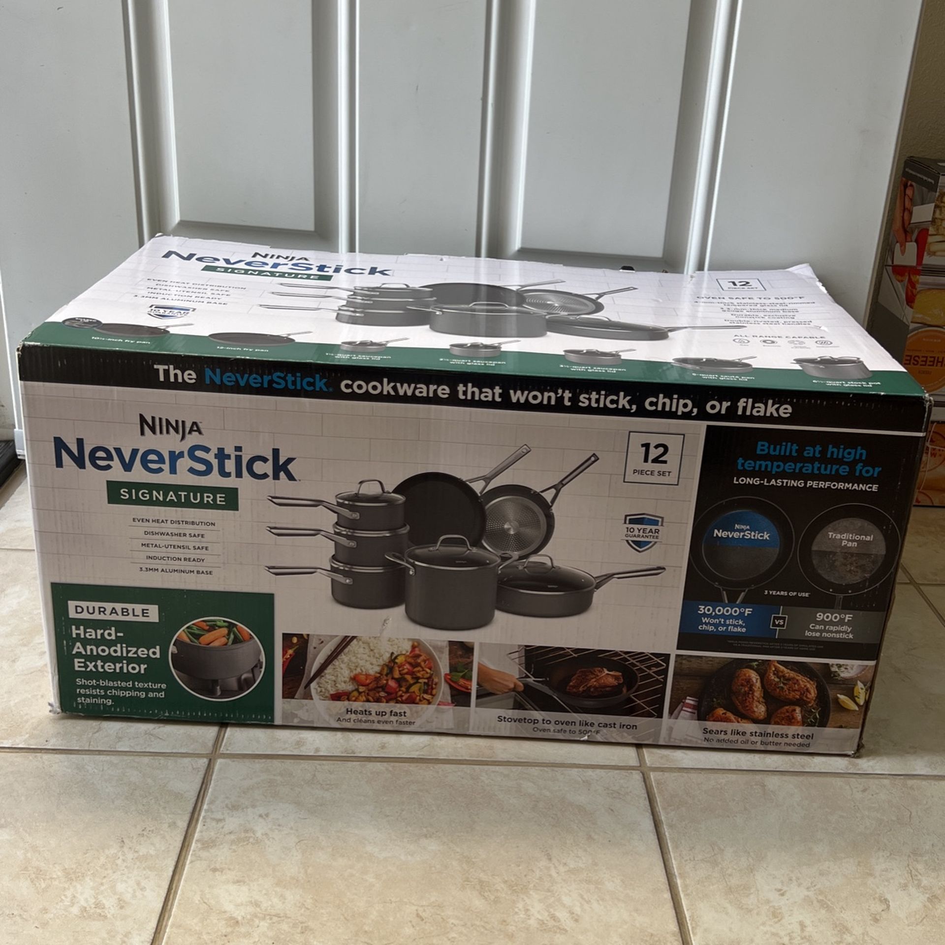 $210 Cookware 12 Pieces Set