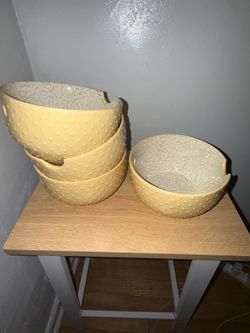Japanese ramen Yellow Ceramic Bowls Set of 4