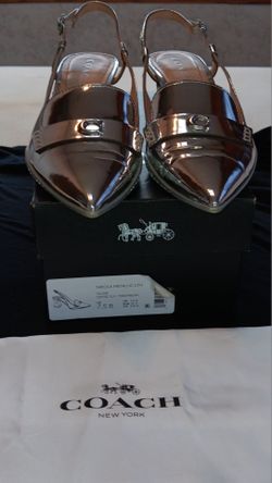 COACH Womens slingback shoes size 7.5  Metallic