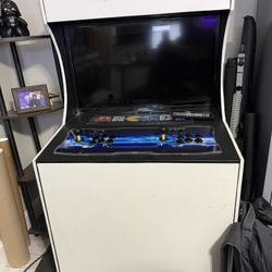 Home Arcade Machine - tons of games!