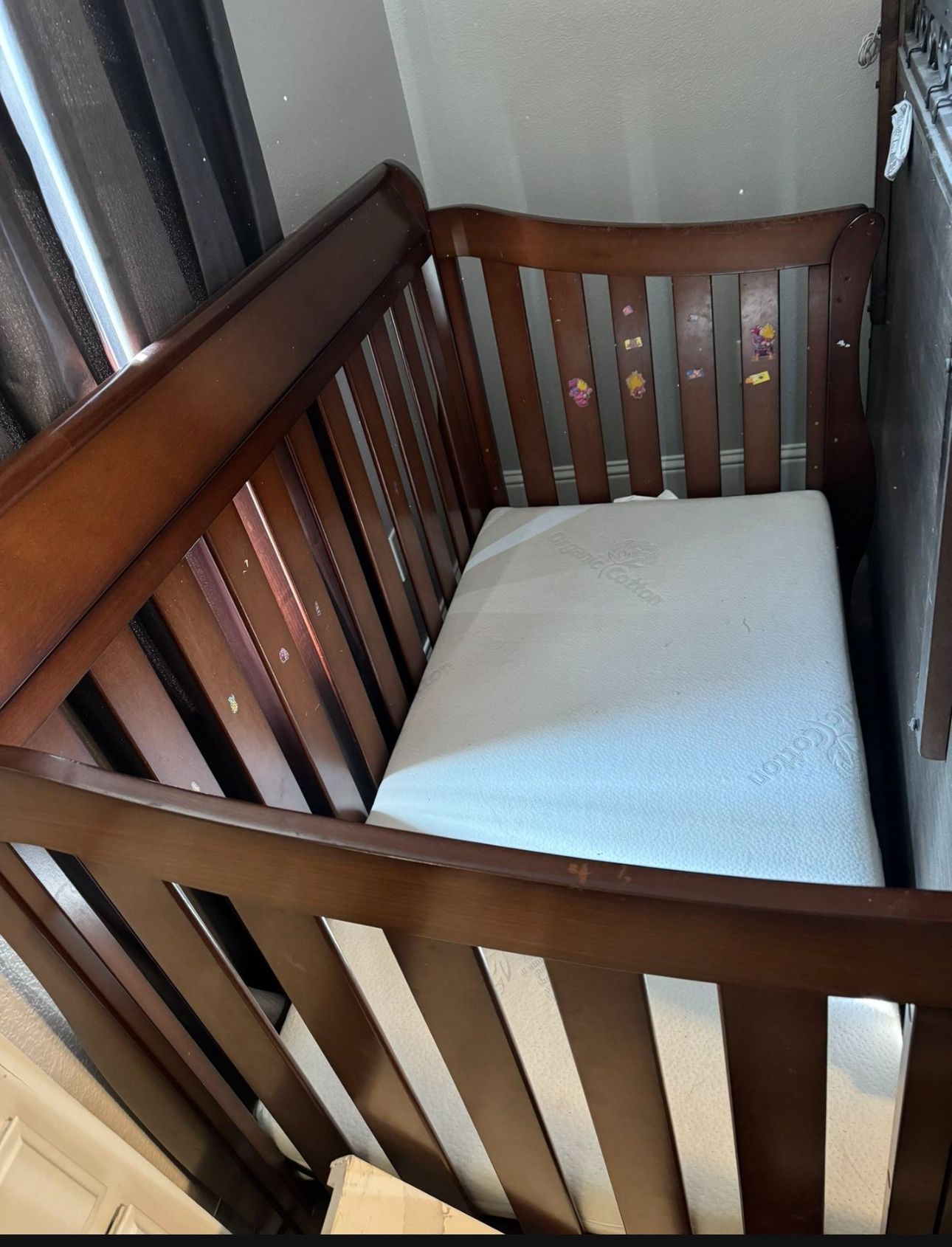 Crib Converts Toddler Bed