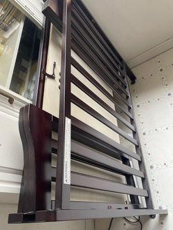 Mini crib