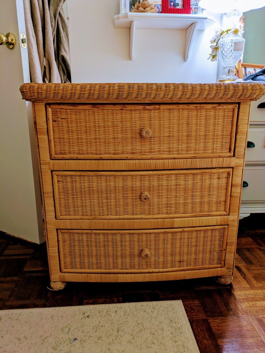 Vintage Wicker Chest of Drawers