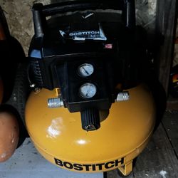 6 Gal Bostitch Air Compressor 