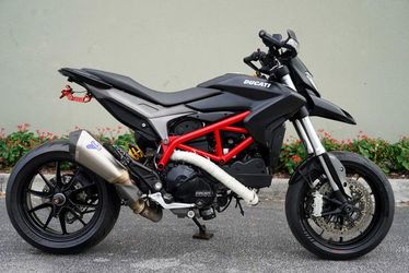 2013 Ducati Hypermotard 821
