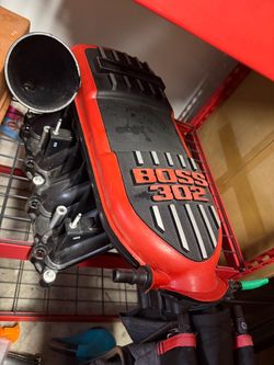 302 boss intake manifold