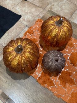 Set of 3 Glitter Decorative Pumpkins