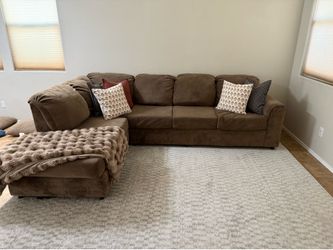 Sectional couch