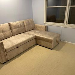 Sleeper Sofa excellent  condition like a new. Pet and smoke free