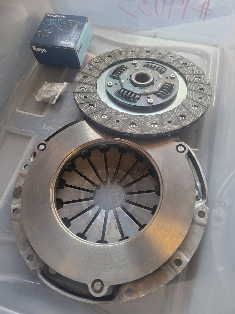 Nee Clutch Kit. Mazda B2200 Or Mazda Rx-7