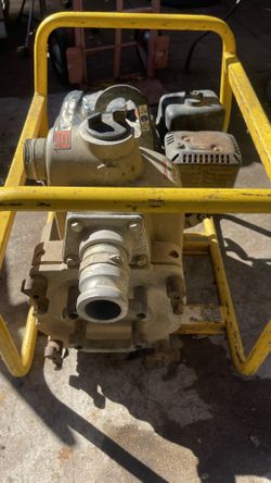 Vendó Pompa De Agua Marca Honda Todo Trabajando Bien De 2 Inch