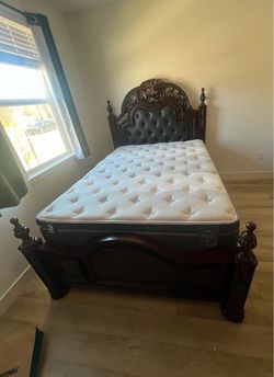 Victorian Style Dark Wood Poster Bed Frame