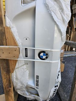 PICKUP ONLY) BMW 15-20 F82 M4 Mineral White Rear Trunk Lid