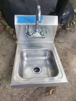 12"W STAINLESS STEEL SPACE SAVER HAND SINK