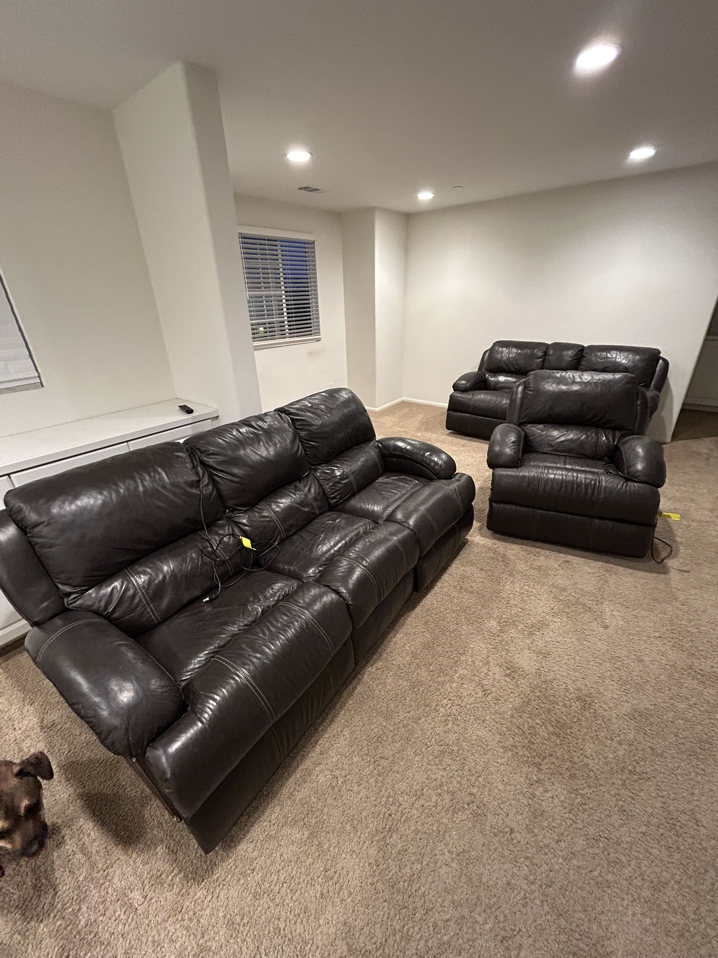 Black Leather Recliners