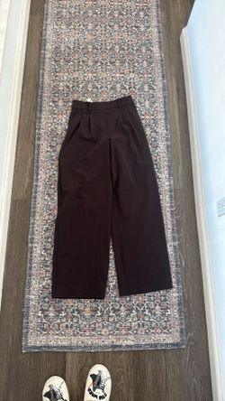 Lululemon brown trouser pants