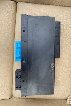 BMW 328I Junction Box Electronics JBE Module