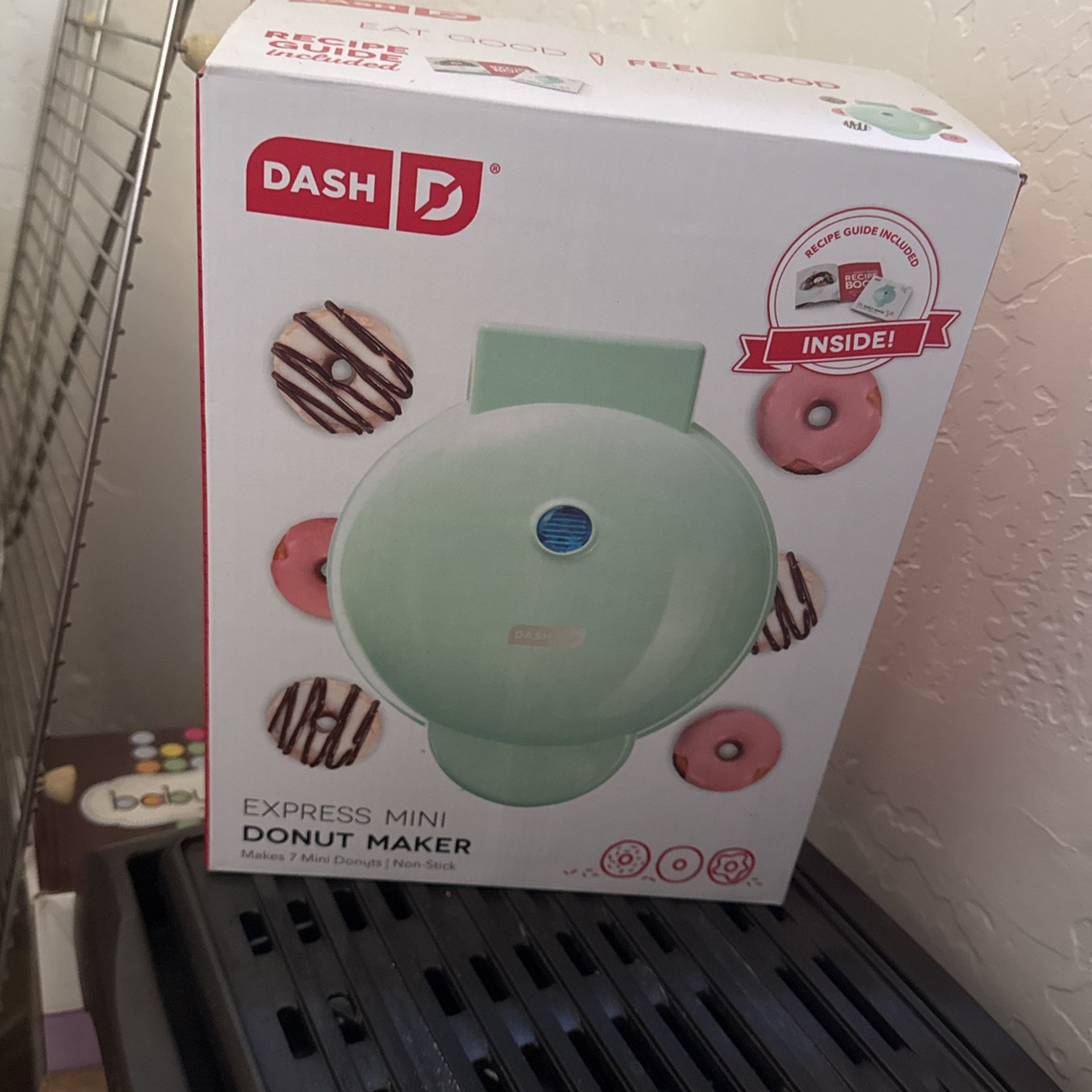 Dash Express Mini Donut Maker