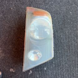 2004-2008 Passenger Headlight