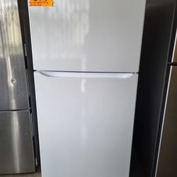 LG Top Freezer Refrigerator 30 Wide Q7 J