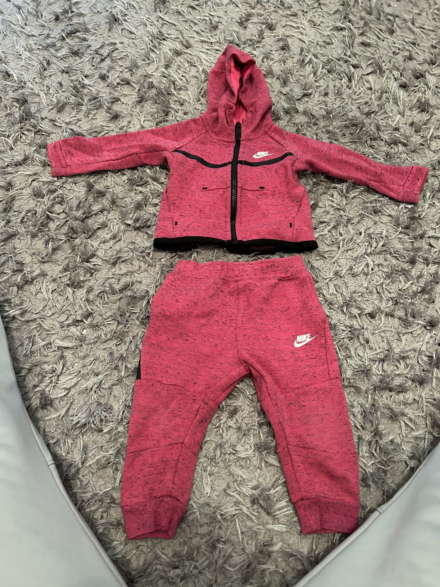 PINK NIKE TECH FLEECE 18 MONTHS retails 60 . Lucky day 