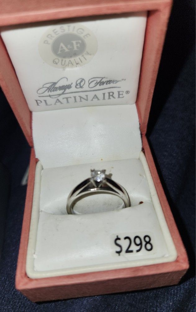 Diamond Engagement Ring 