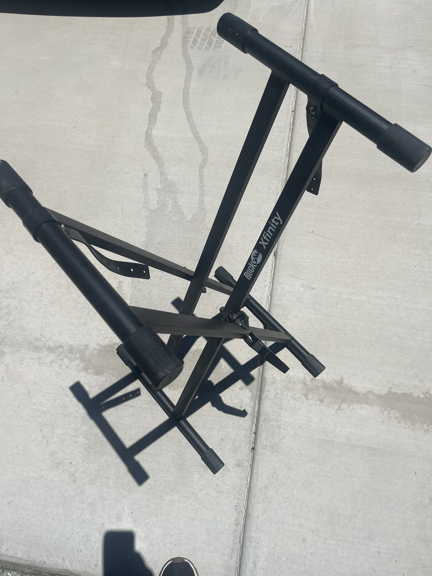 Keyboard Stand Rock Jam Like New