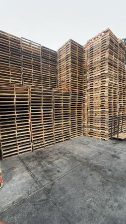 Wood Pallets