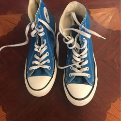Lightly Used Converse Blue High top Tennis Shoes 