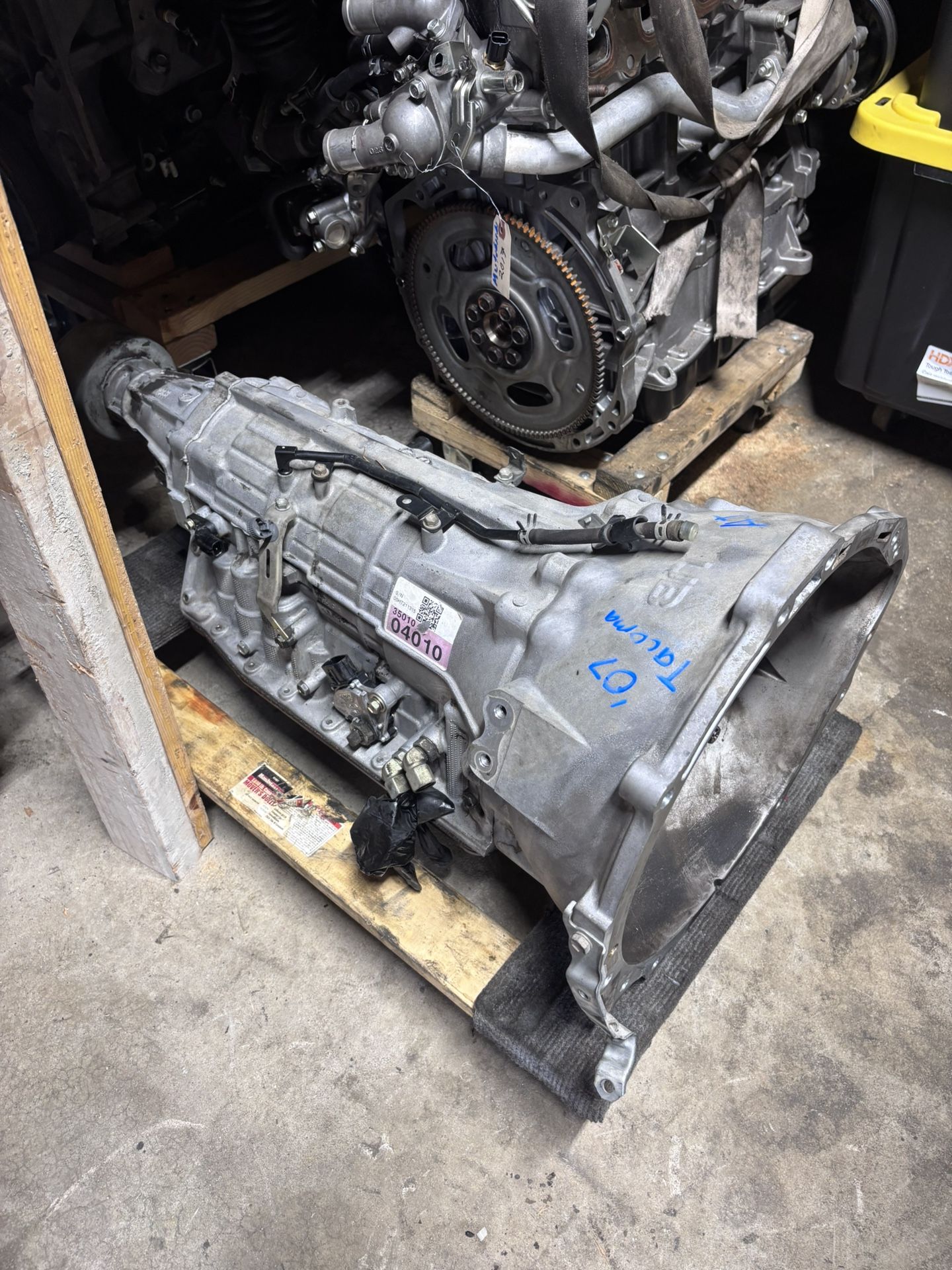 Transmission Tacoma 4.0L V6 RWD (2005-07) OEM