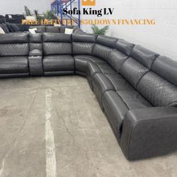 Free Delivery* Like New Gray Leather Sectional Sofa with Recliners! Couch Couches Sectional Gray Grey Leather Recliners Reclining