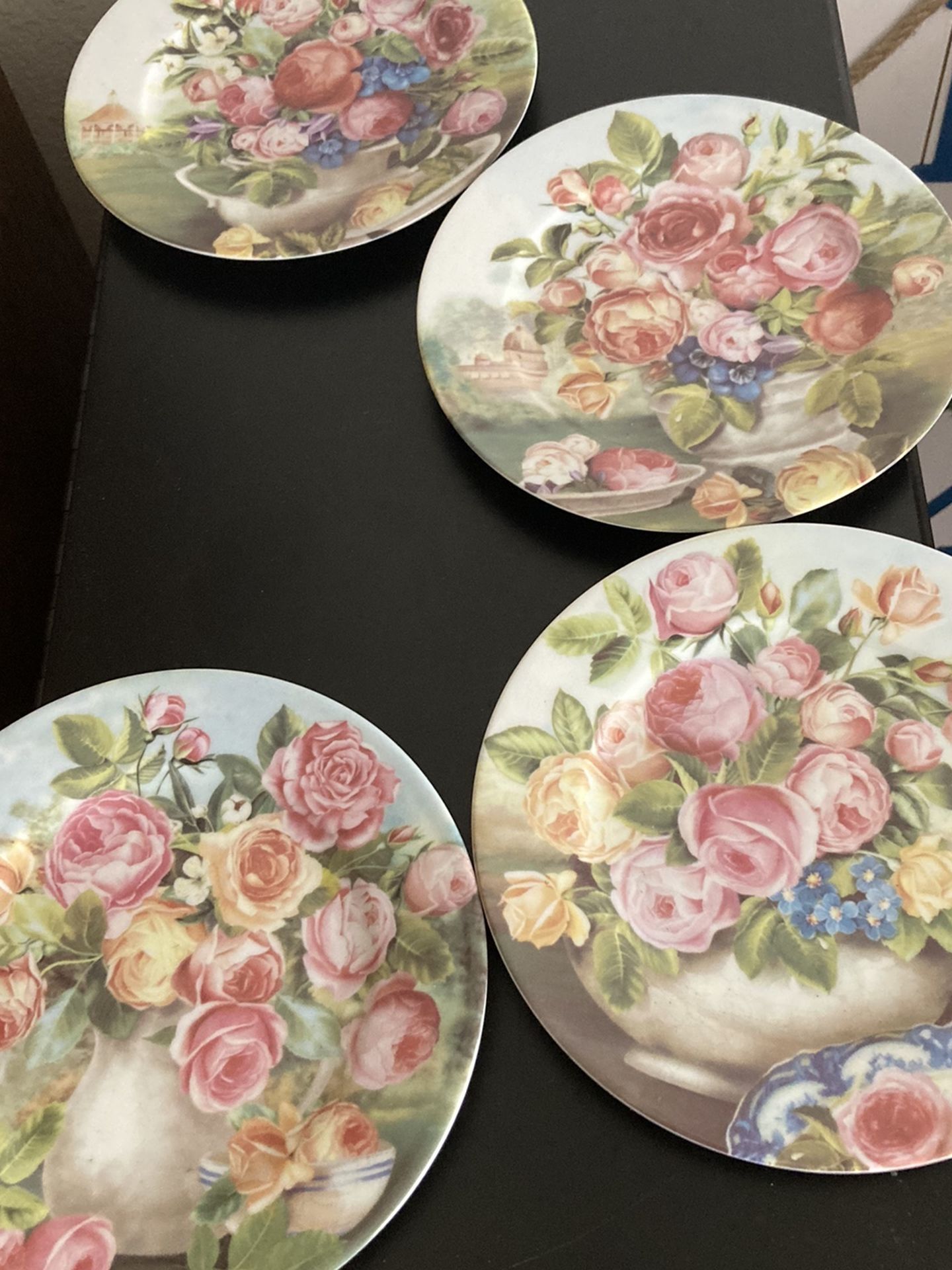 Limoges France Plates Set Of 4 For 20.00.