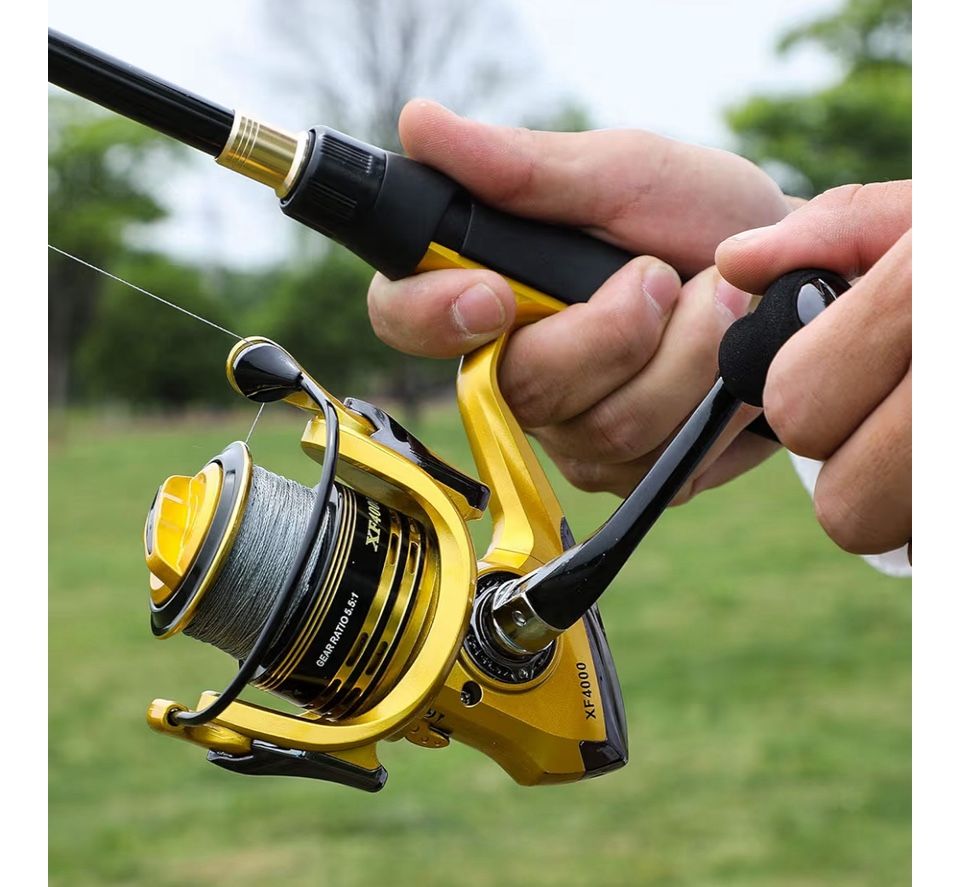 Fishing Reels,13+1BB Light Weight and Ultra Smooth Powerful Spinning Reels for Saltwater and Freshwater Fishing