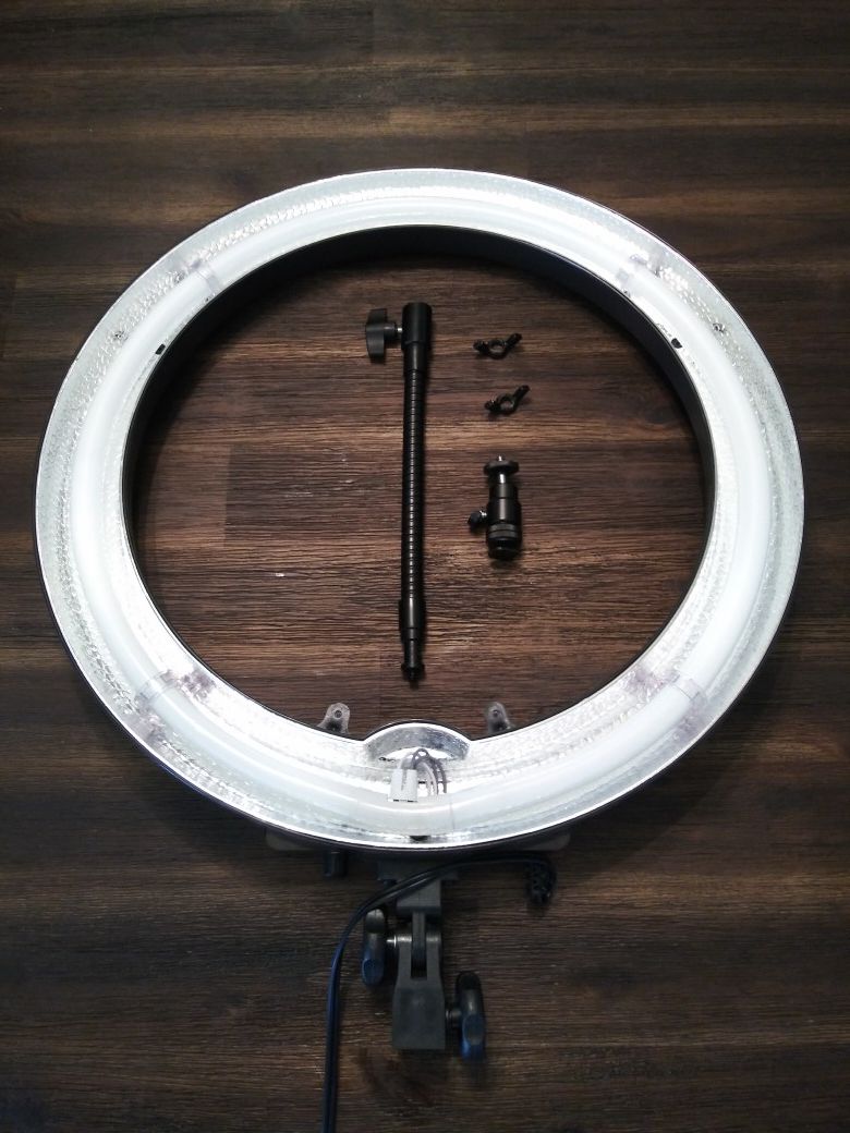 NEEWER FASHION RING LIGHT