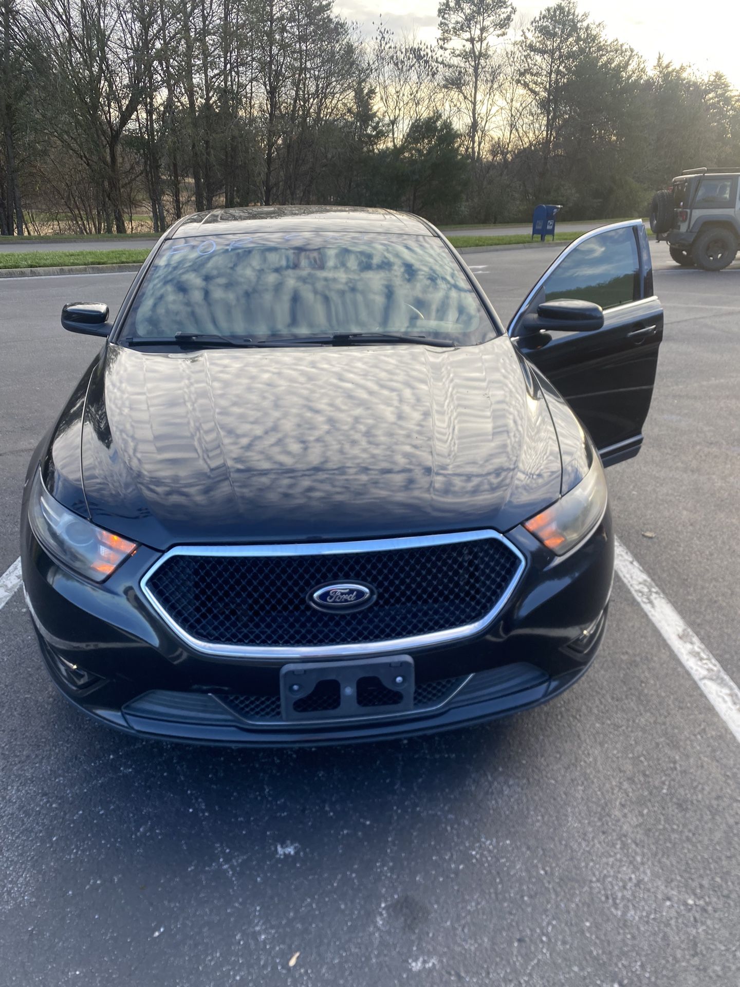 2013 Ford Taurus