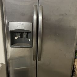 Frigidaire Fridge Side By Side