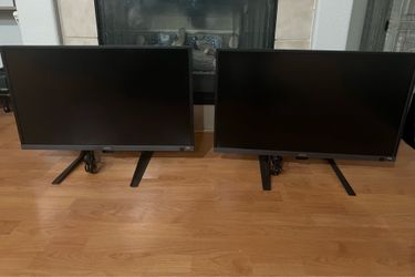 2 Benq EW3270U 32" 4K Monitors