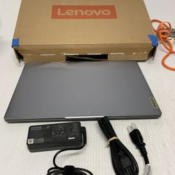 Lenovo IdeaPad Slim 3i 15IAN8 15.6" Intel i3-N305 8GB 