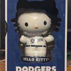 Dodgers Hello Kitty 