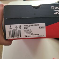 Toddler Size 9 Reeboks 