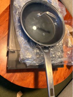 Non stick pan