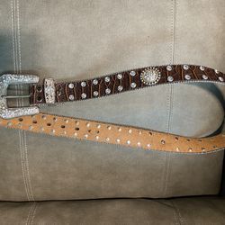 Women’s Leather belt