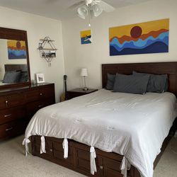 Bedroom Furniture set  