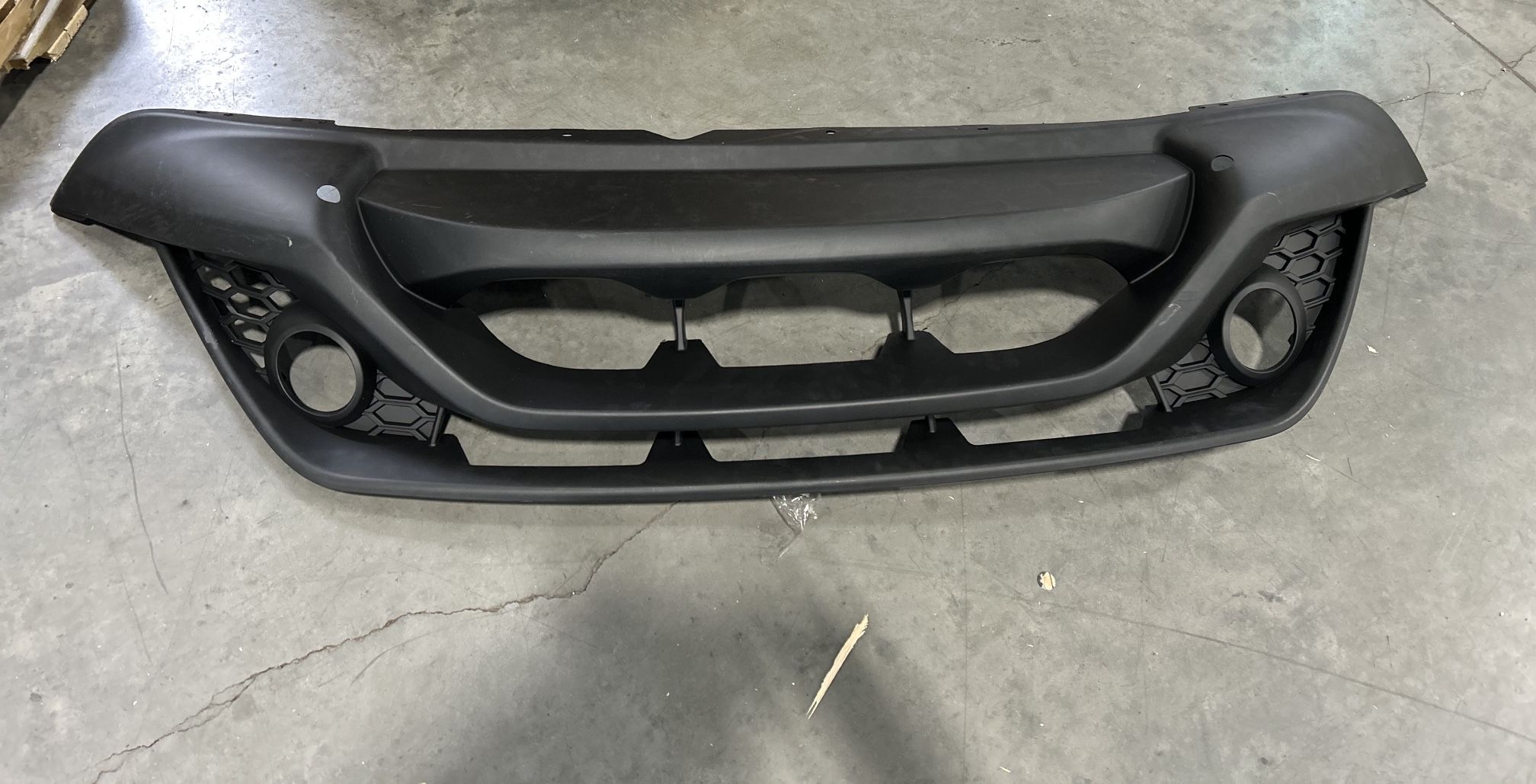 Nissan JUKE 15-19 BUMPER FRONT LOWER