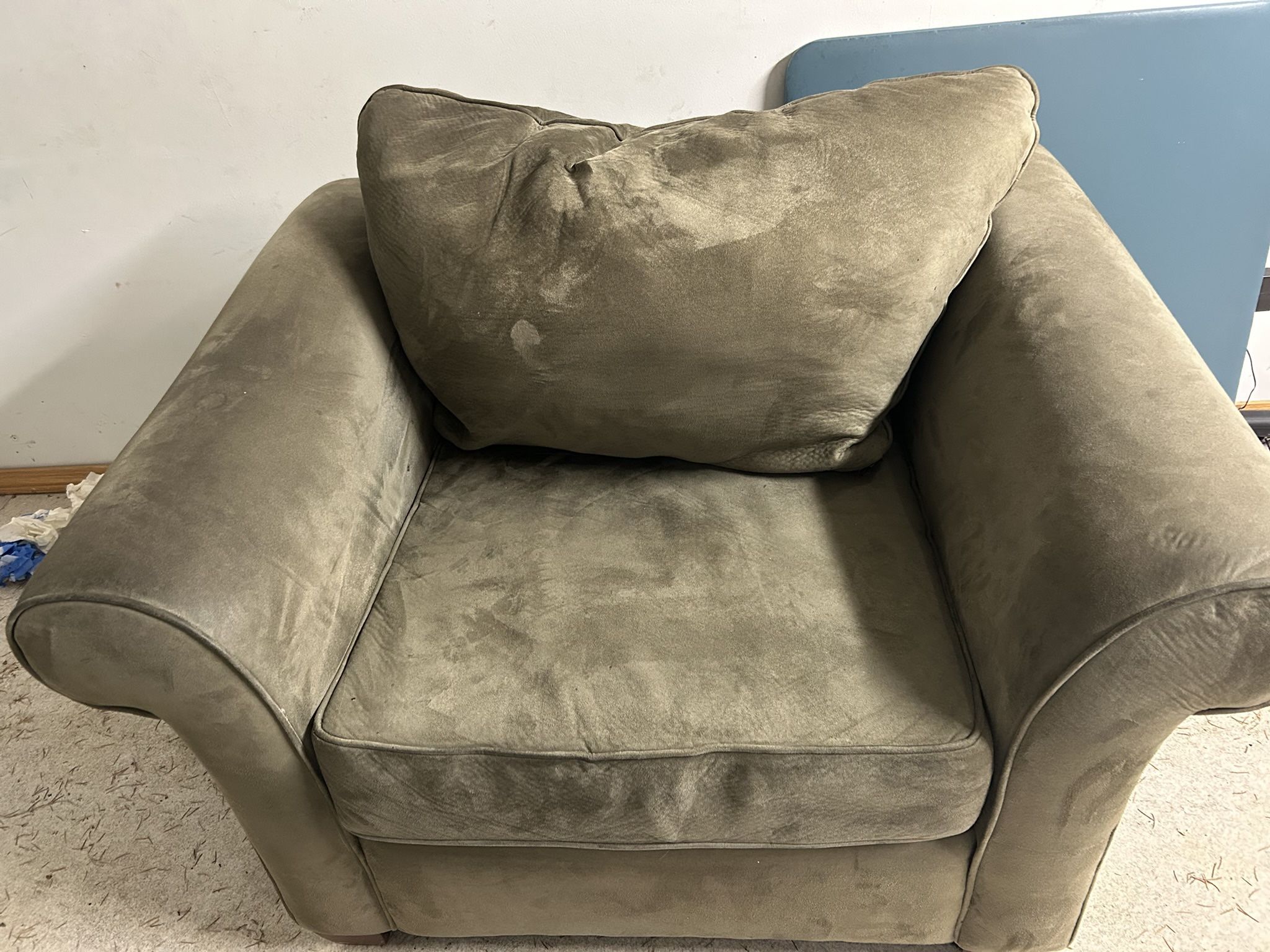 Green Comfortable Chair