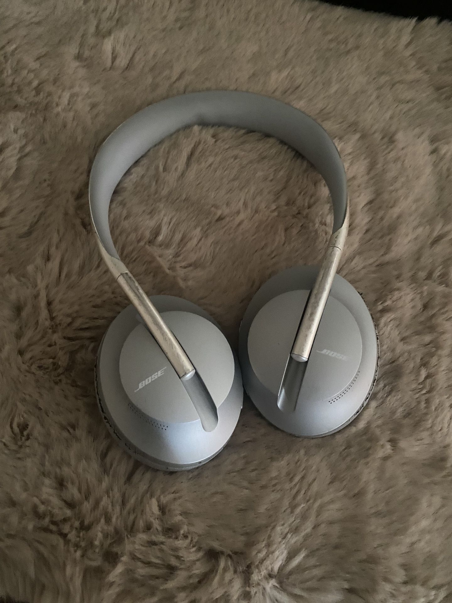 Bose Noise, Cancelling Over-Ear Bluetooth Wireless Headphones 700