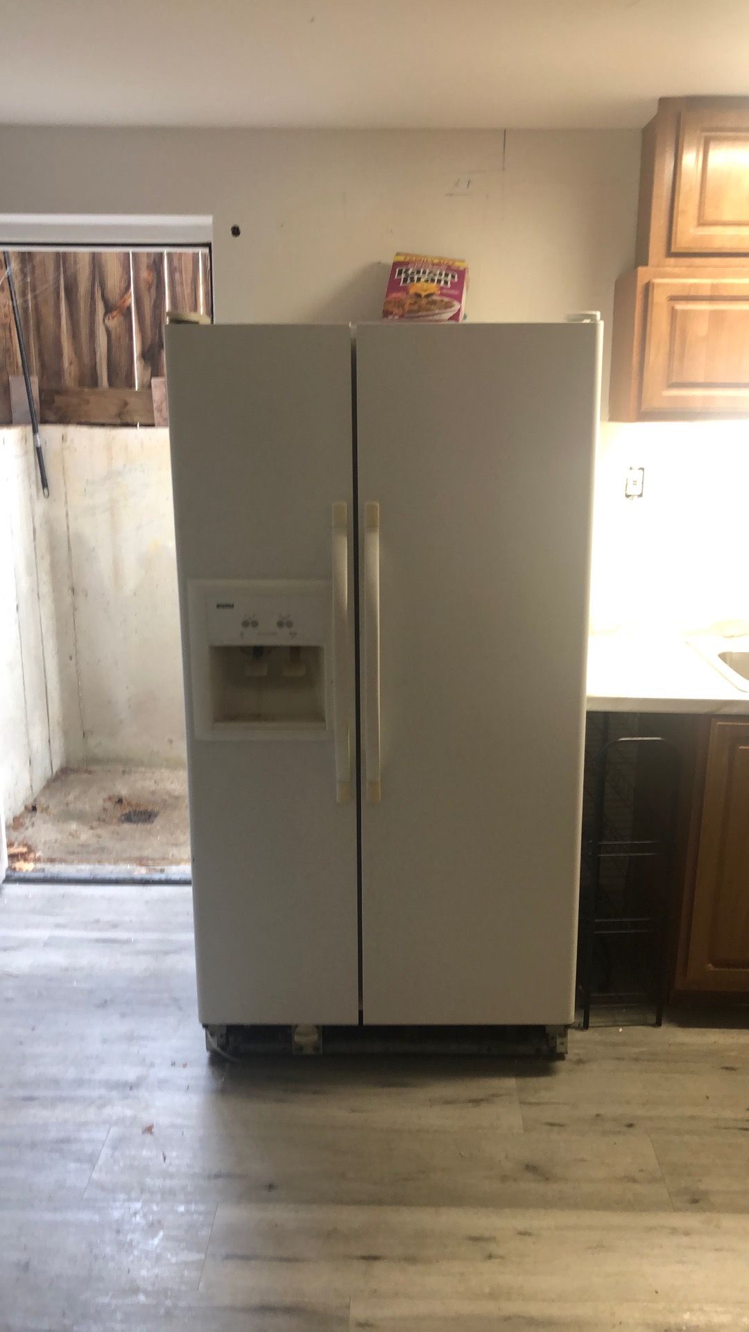 Refrigerator
